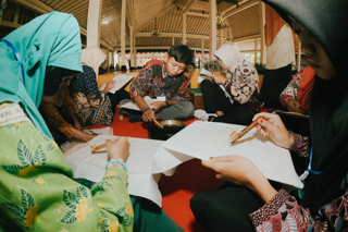 100 Teman Difabel Membatik Bersama, Perluas Kesempatan Untuk Berkarya dan Berdaya